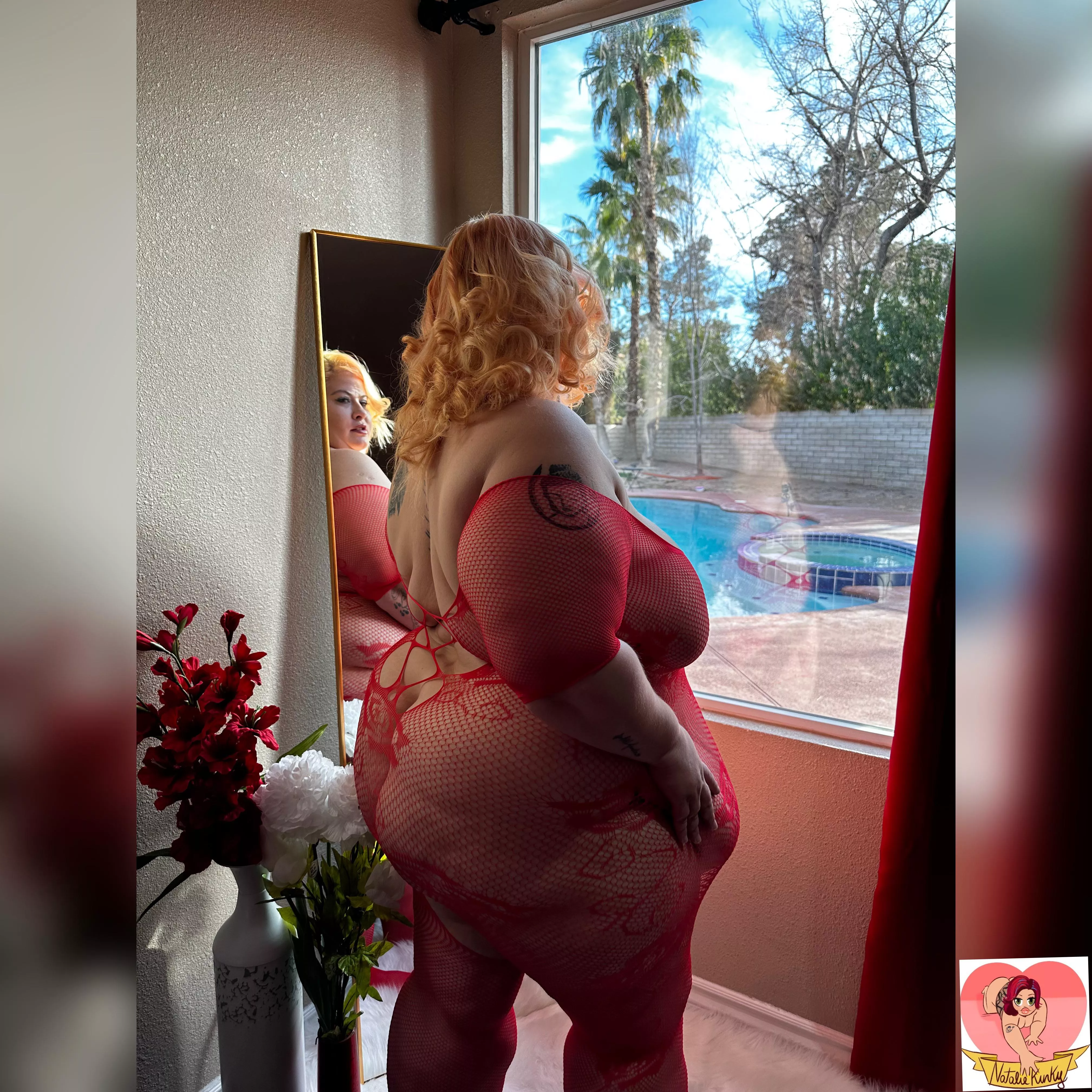 Mirror mirror posted by Nataliekinky1