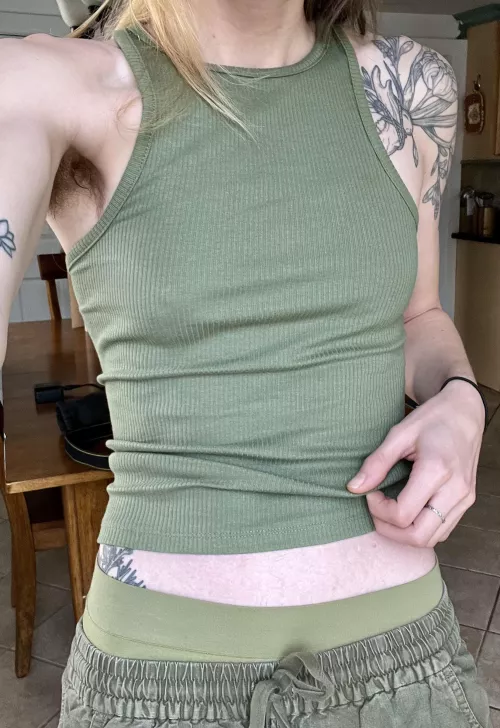 Some curly hairs in todays matching outfit by stoneyghostkitten