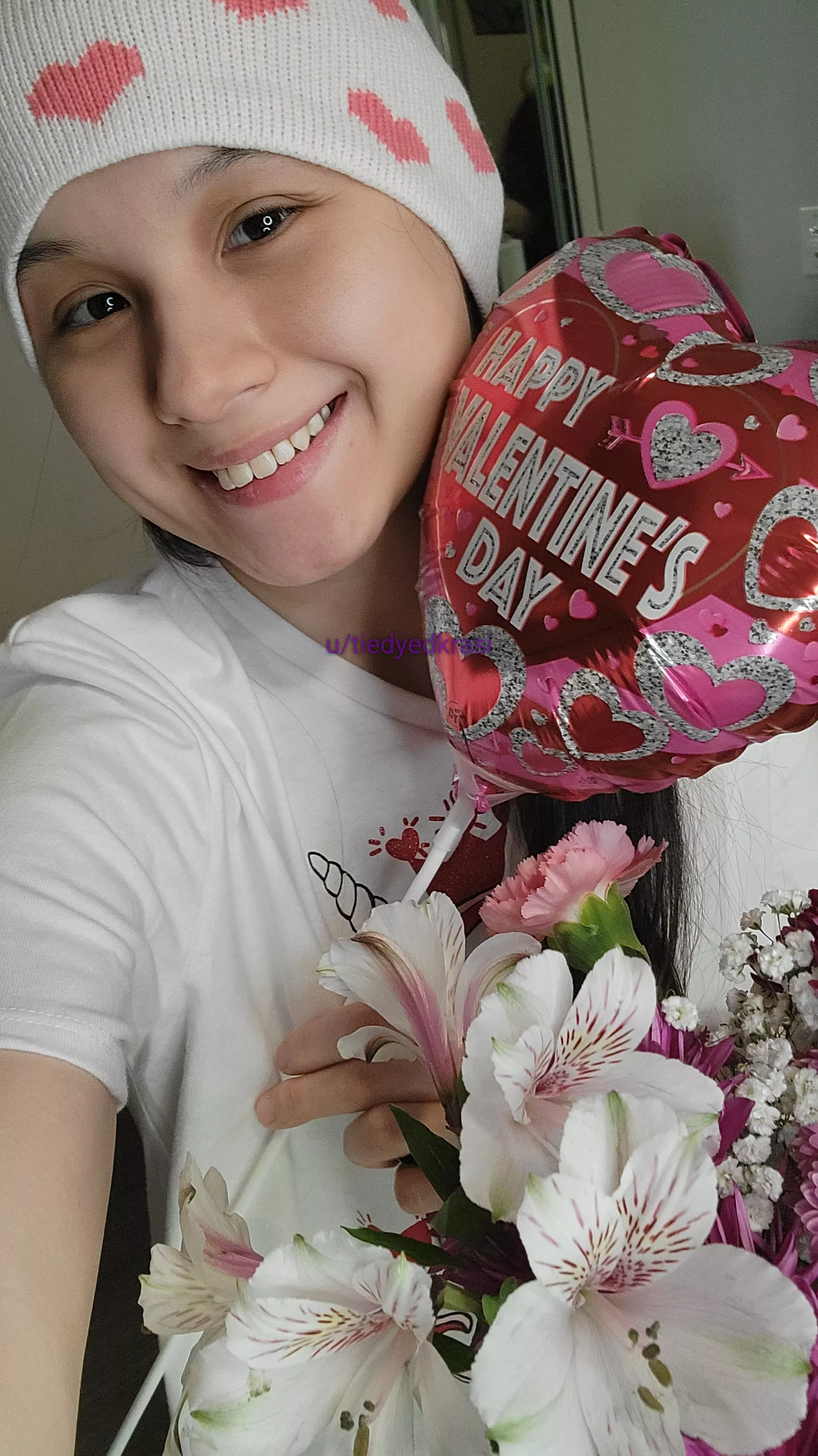 spreading love makes me happy posted by tiedyedkrasi