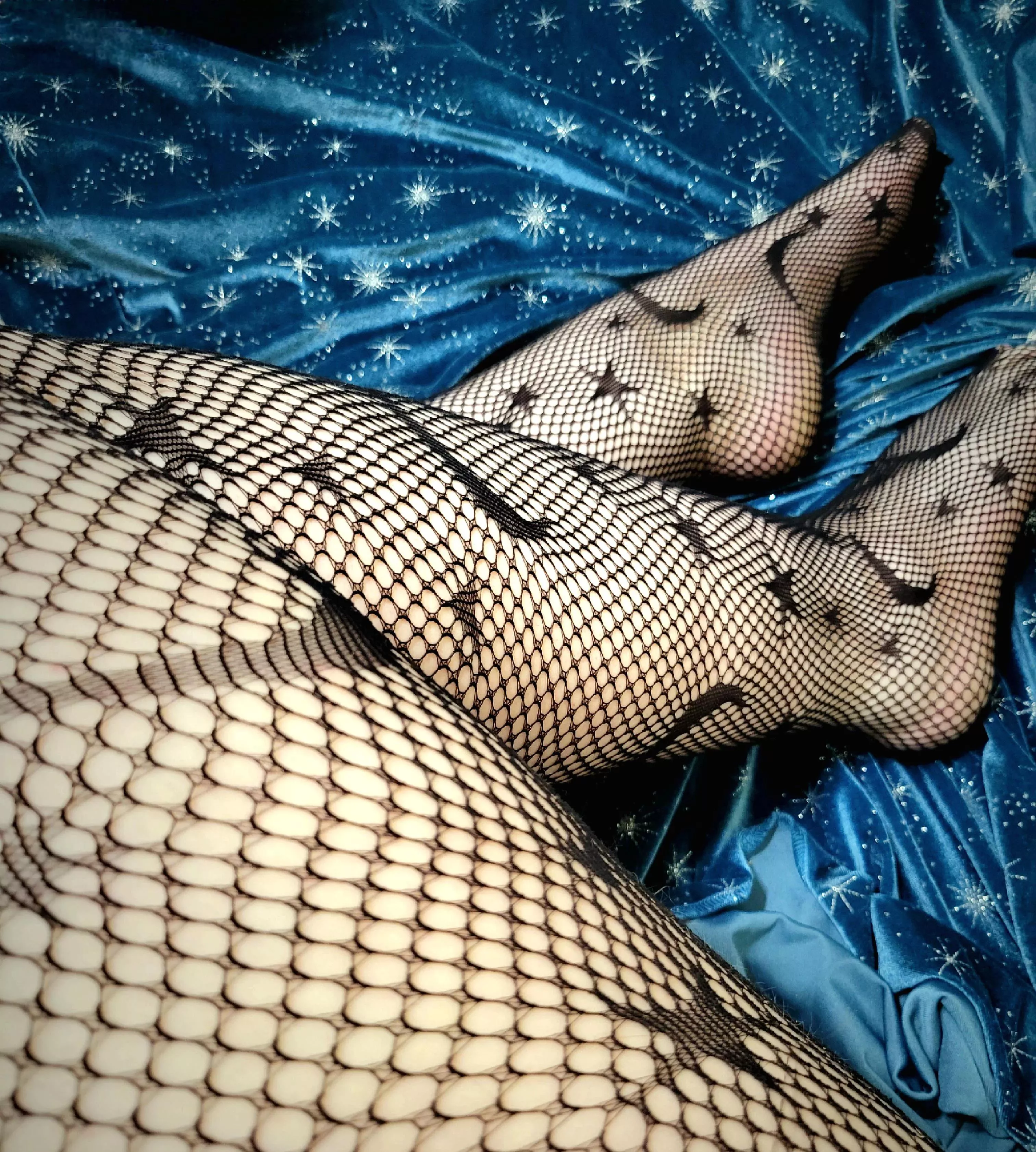 Starry Night ✨ posted by what_no_not_me