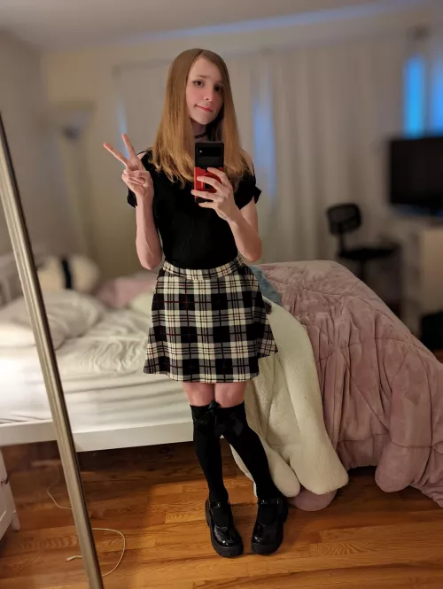 Stockings~! 💖 What do you cuties think about me posting a pic a day until I've posted a pic of EVERYTHING in my wardrobe~? by uwuimaspidergirl