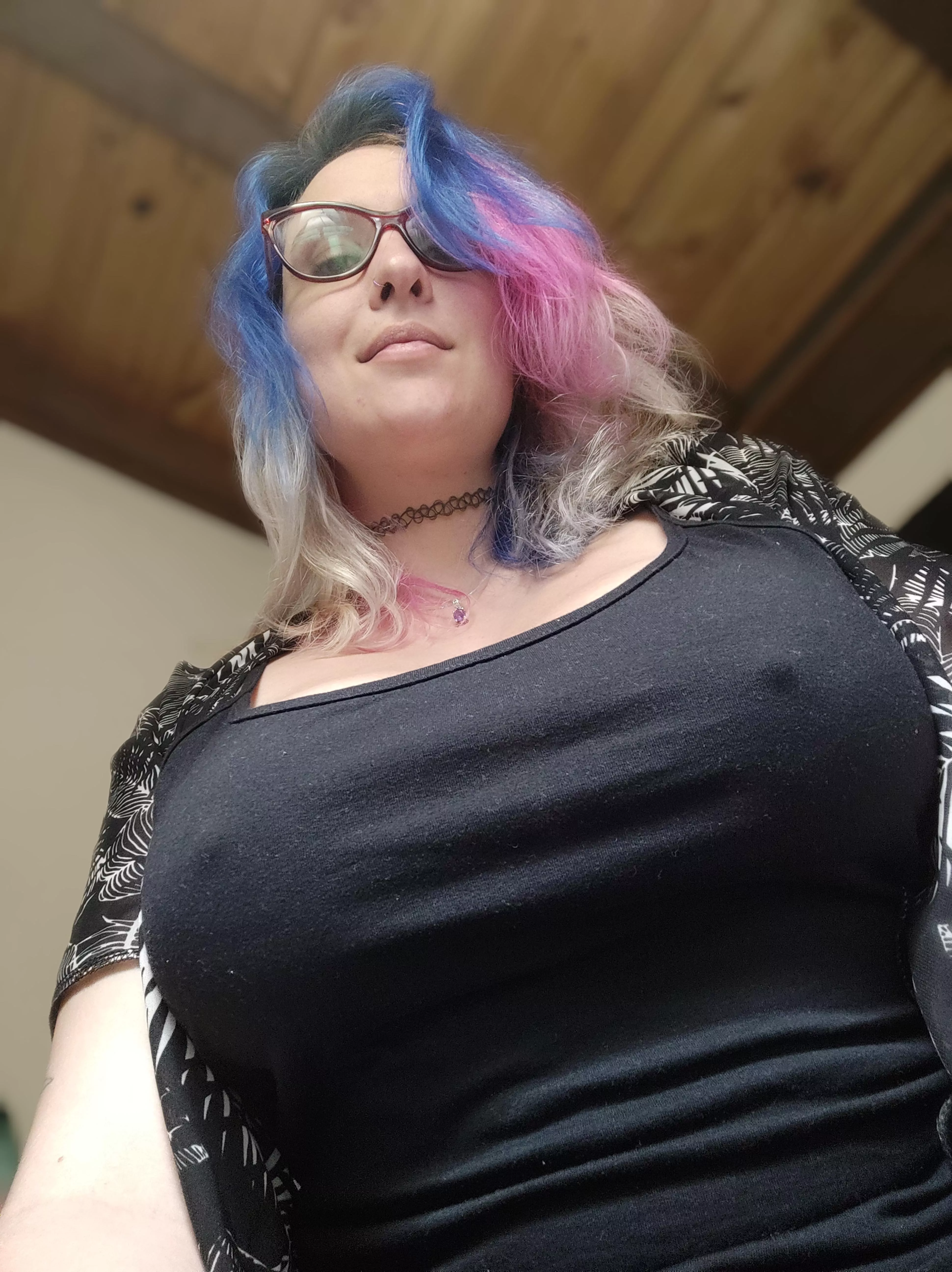 This is the perfect angle posted by Sarothica69