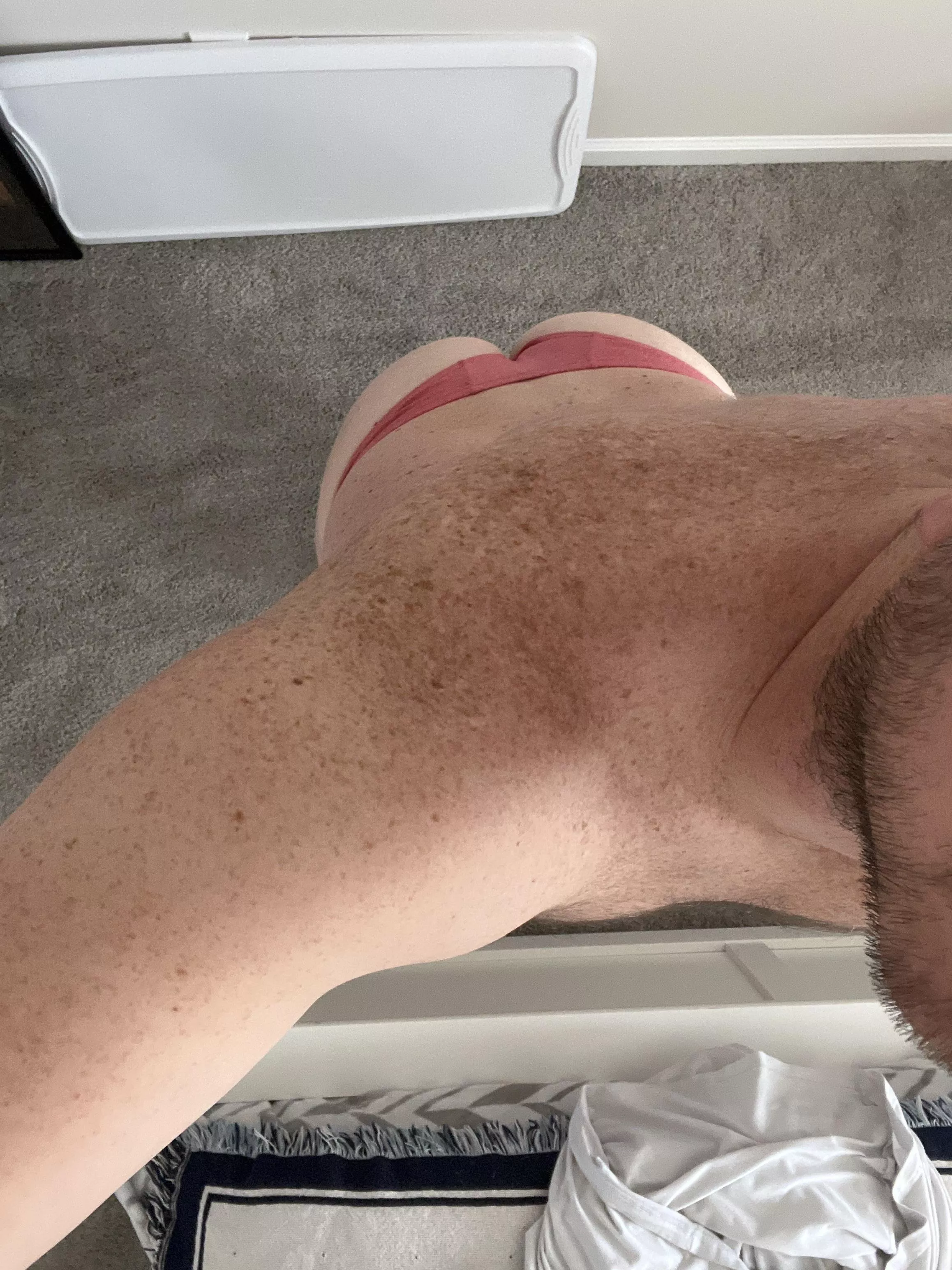 Thong Thursday posted by lexscdude