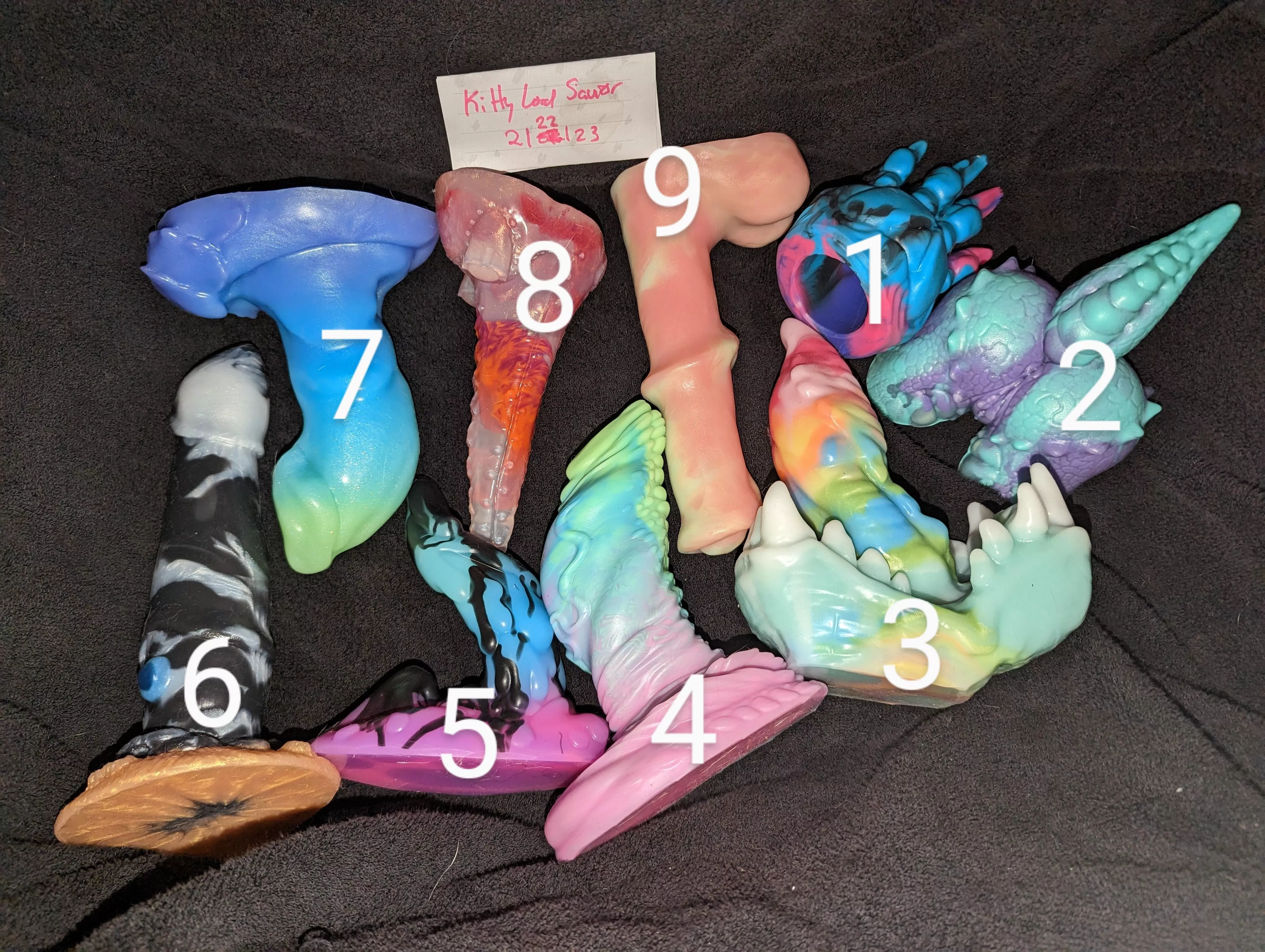 WTS(US ONLY) MORE INFO IN COMMENT posted by KittyLordSavior