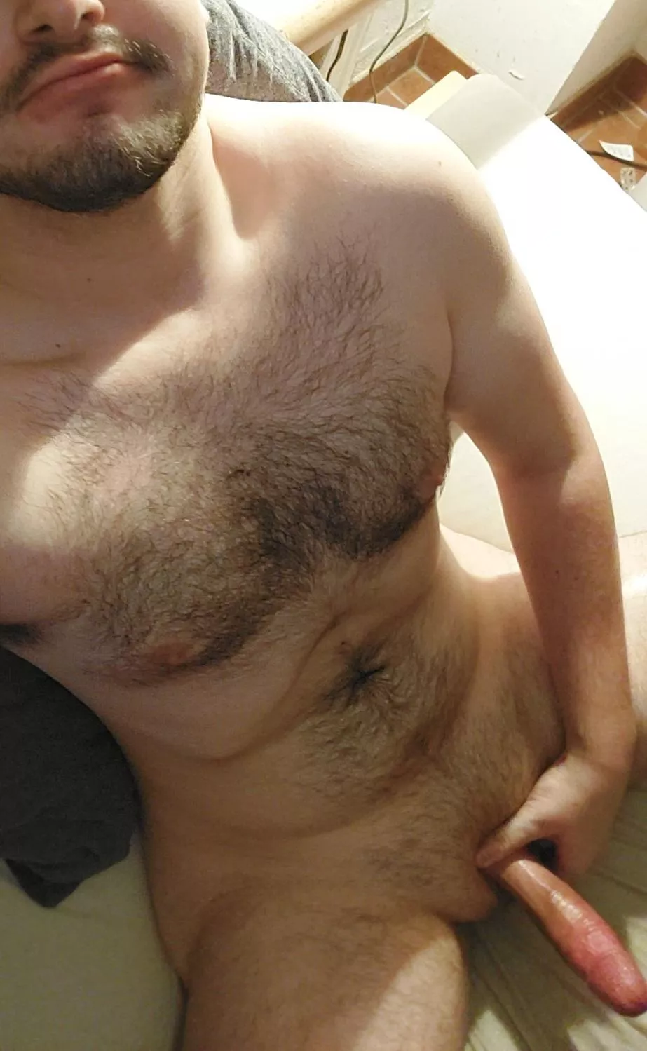 23yo, looking for hung bros to bate with, snap: n04h0.0 posted by Batorbro1