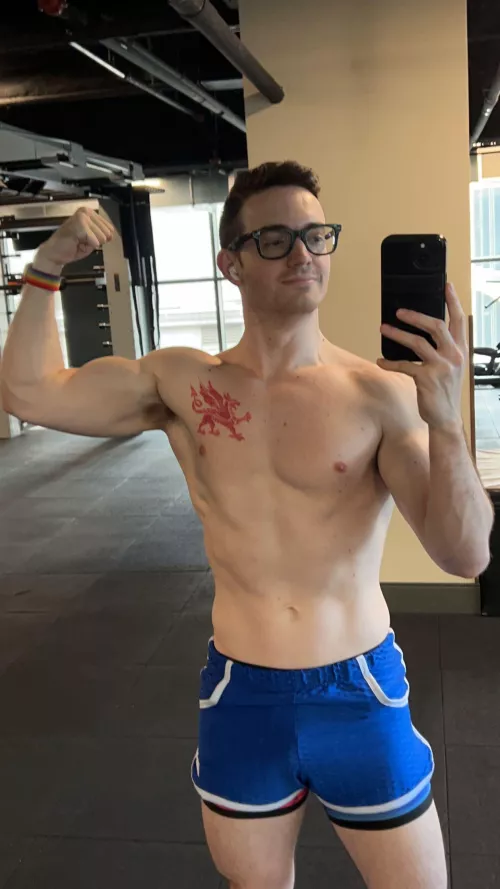 Been hitting arms harder. Hoping it shows. by alukard81x