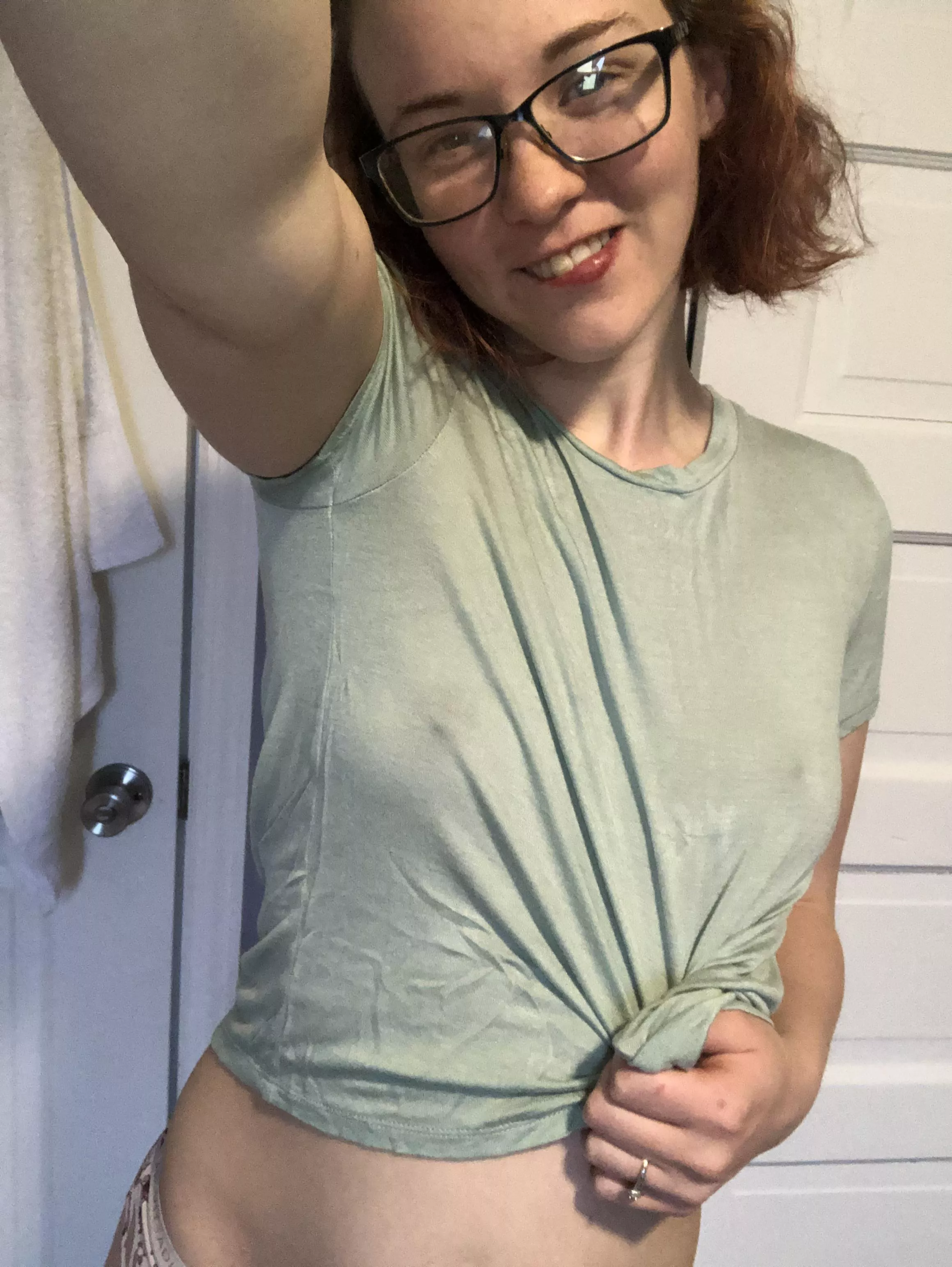 Bras?…who needs them😁 posted by thebreefontaine