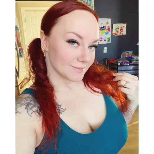 Definitely not thinking dirty thoughts 😇 (F) by That_Girl555