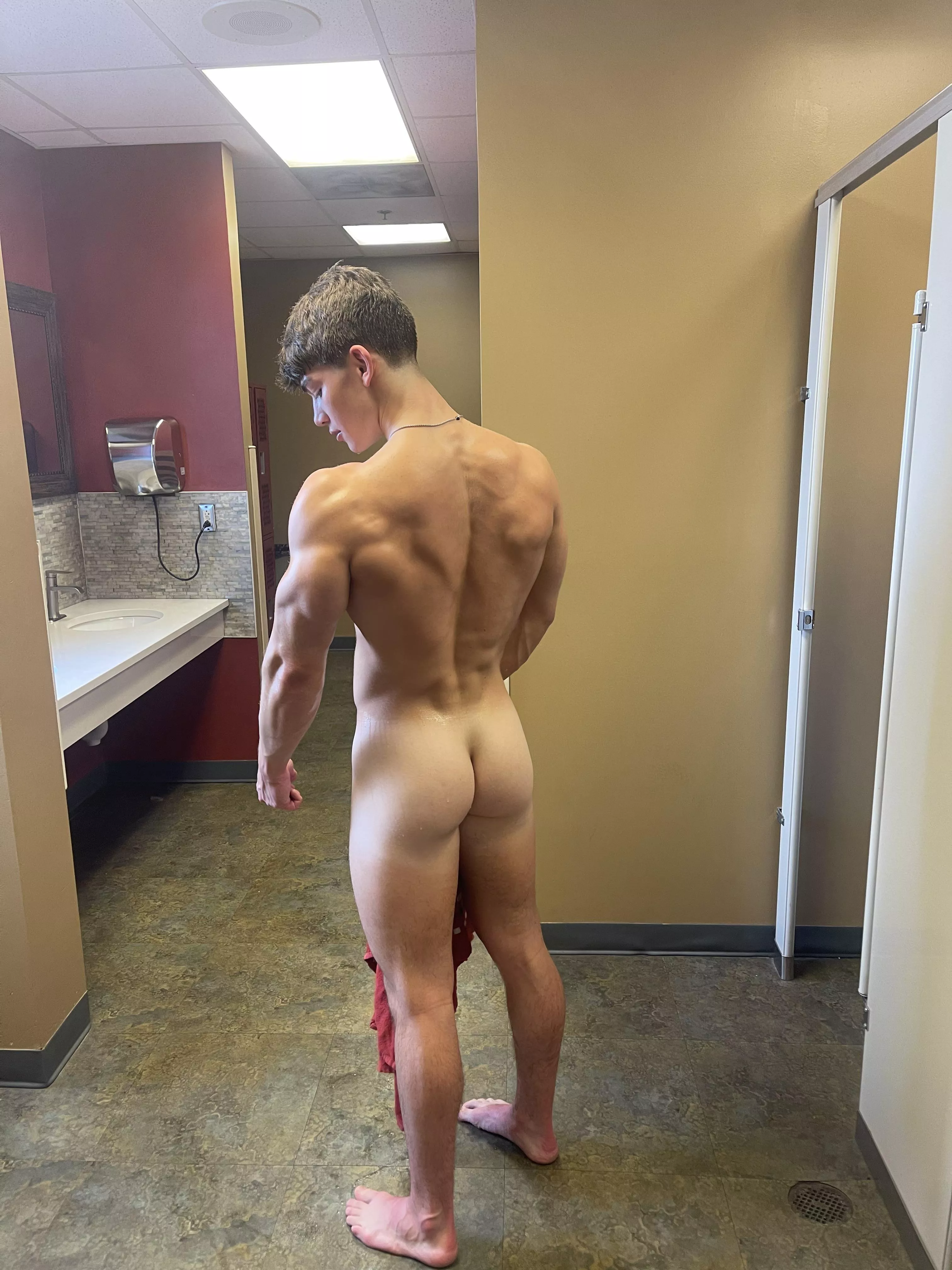 dont mind the tan lines ☺️ posted by AccurateSquare1829