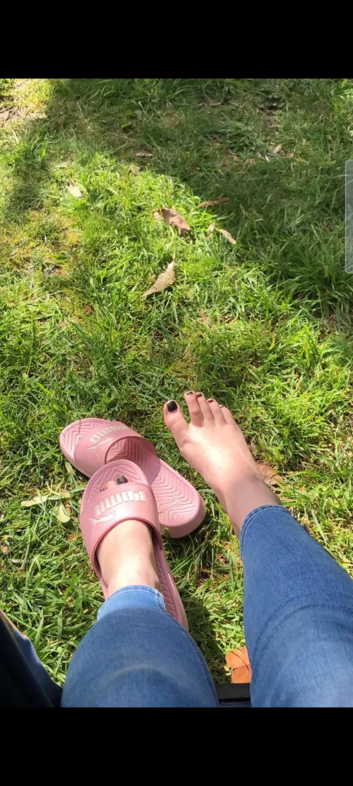 haven't been on Reddit for a while, how is everybody ❤️❤️ by landladydani