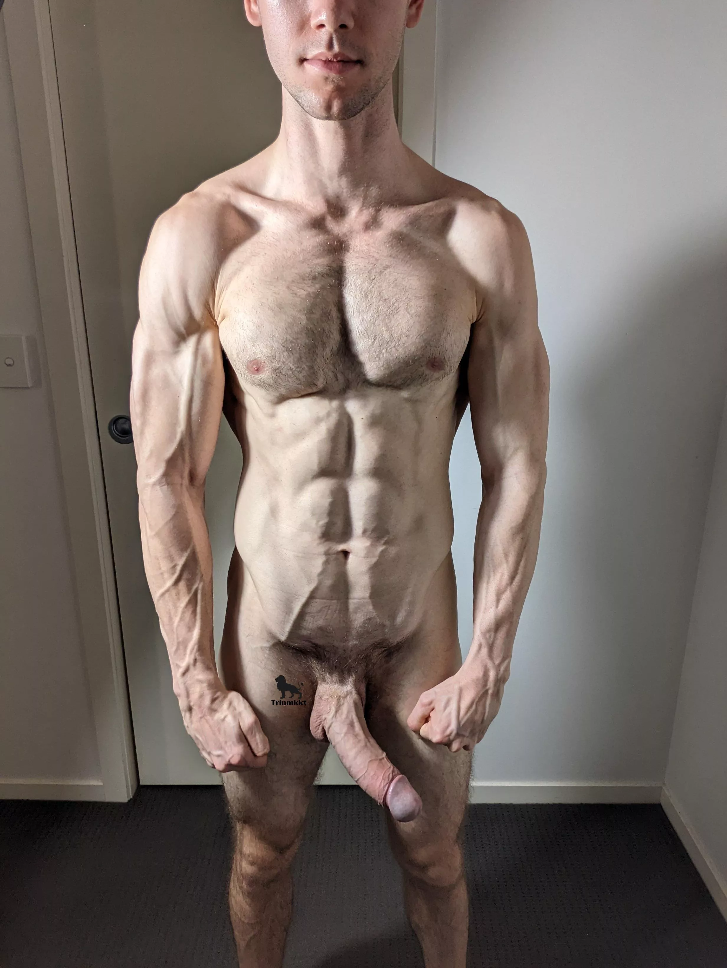 Heart-throbbing❤️🍆 posted by Trinmkkt