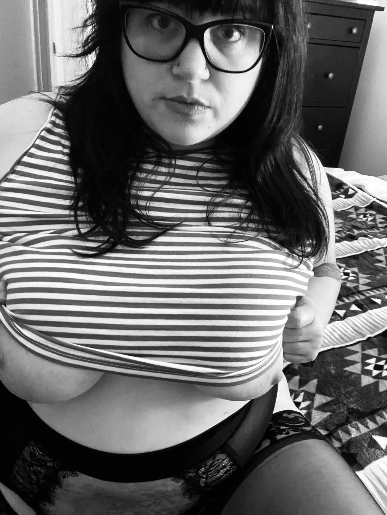 Help me get this off? posted by thethiccaudreyhorne