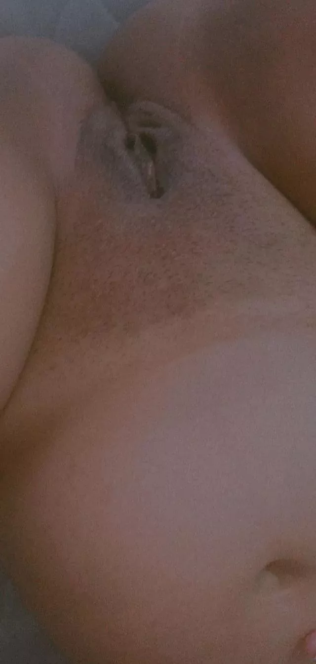 Horny posted by Sensitive-Lead-1035