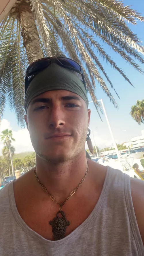 How about a drink on the beach, mates? by Good_Independence734