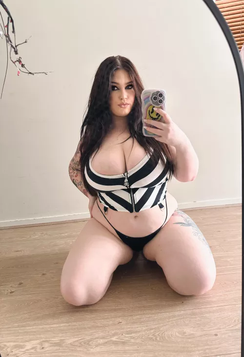 I got more than a few stares wearing this top today 😈 by jessblythe5