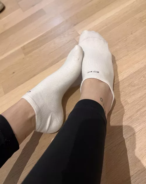 I guess your favorite hobby is licking feet? 😌👅 by emma_stn7