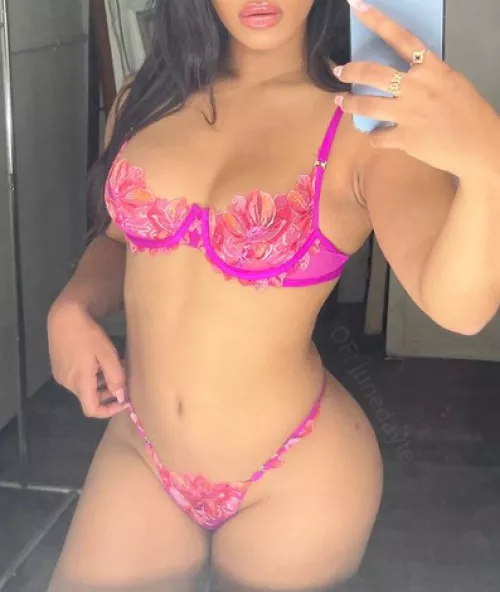 I wanna make you cum buckets, daddy!!! 😍 🍆 💦 by june_dayle