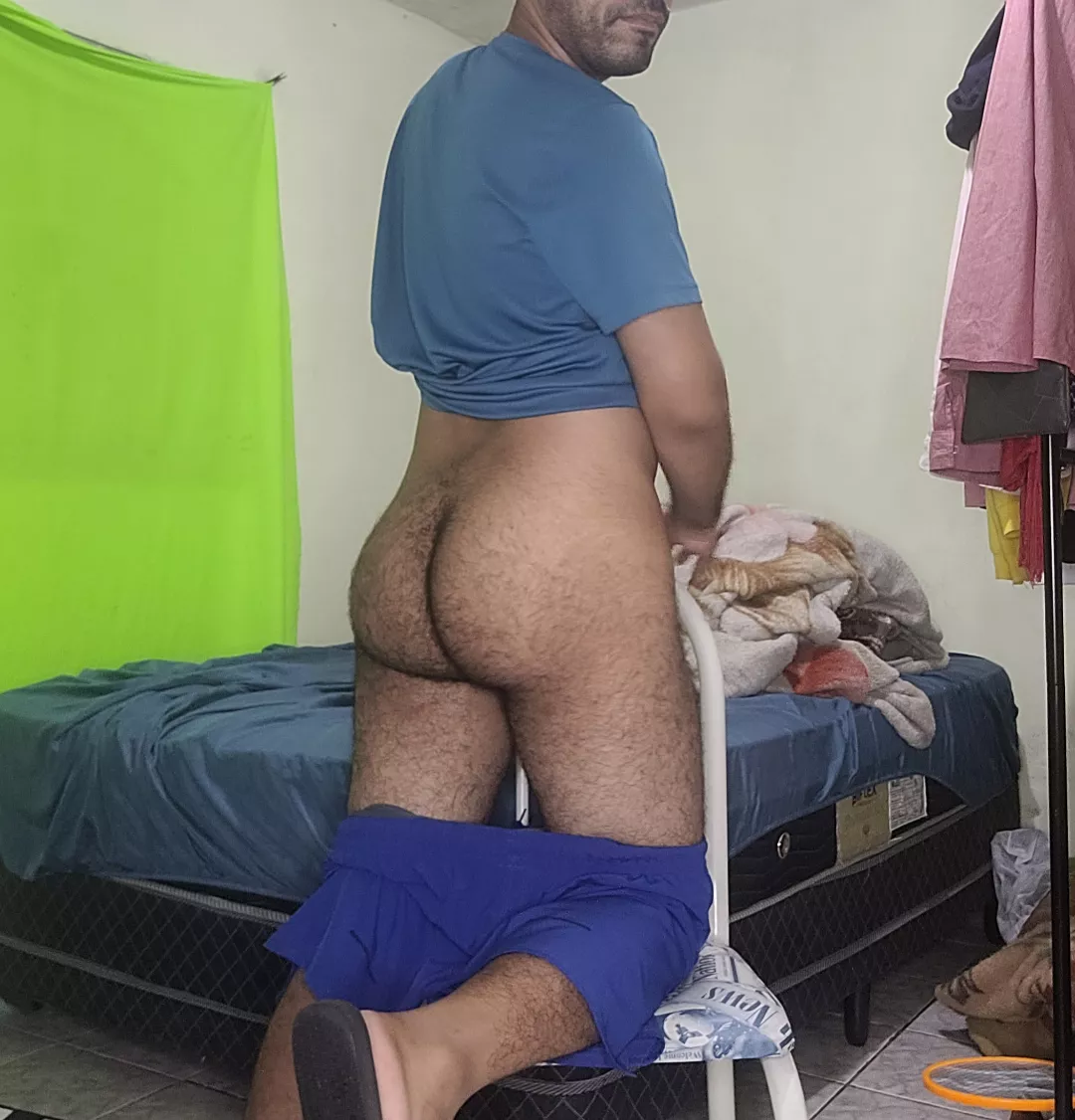 latino posted by paulorobertons