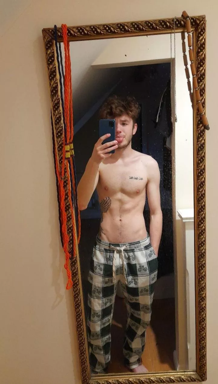 Lazy day done right posted by BrbMakingACuppaT