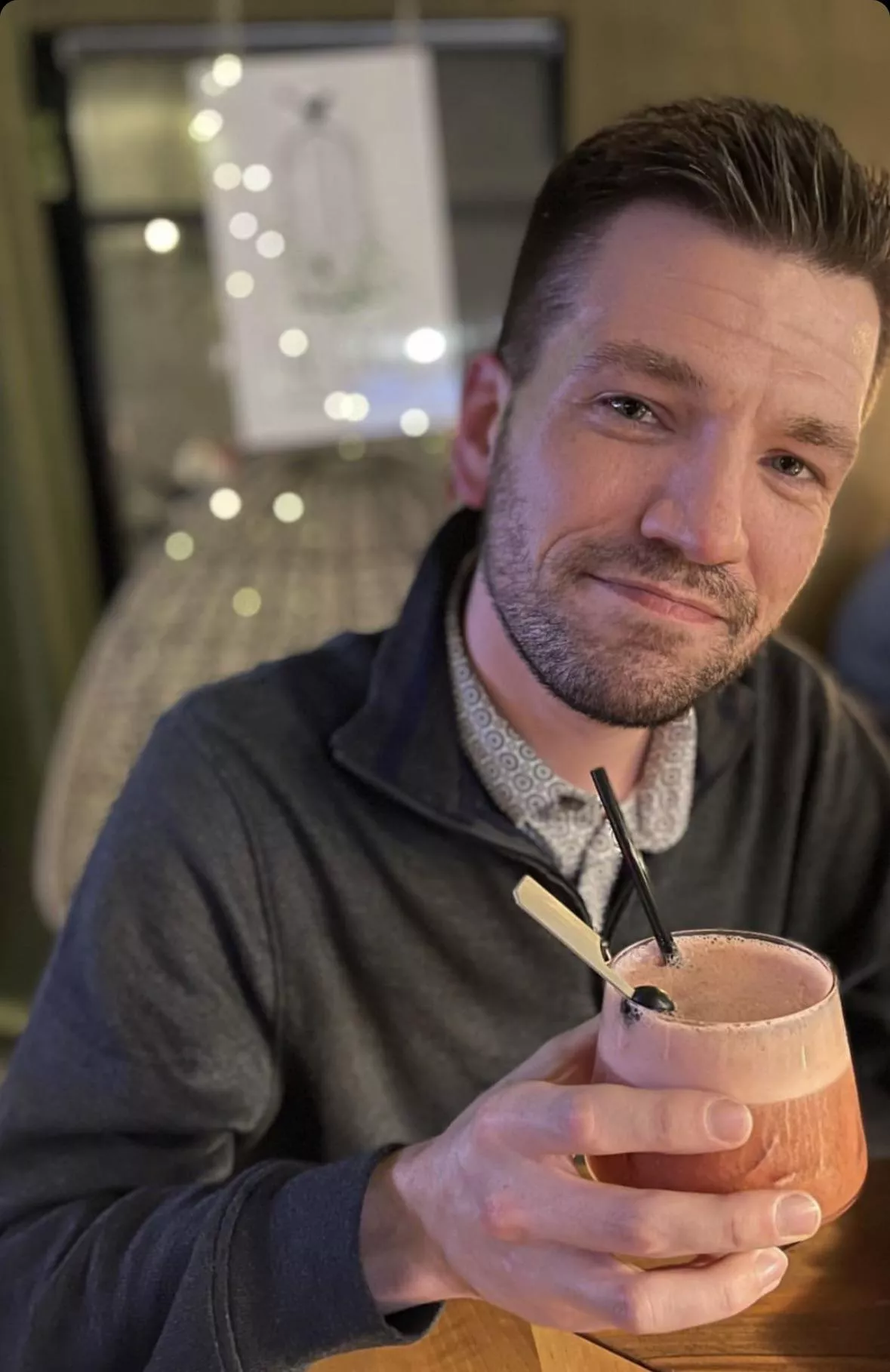 Liked this pic of myself so figured I’d stop being a lurker even if I look a lil tired. Hey all! 🙂 posted by sameolronin