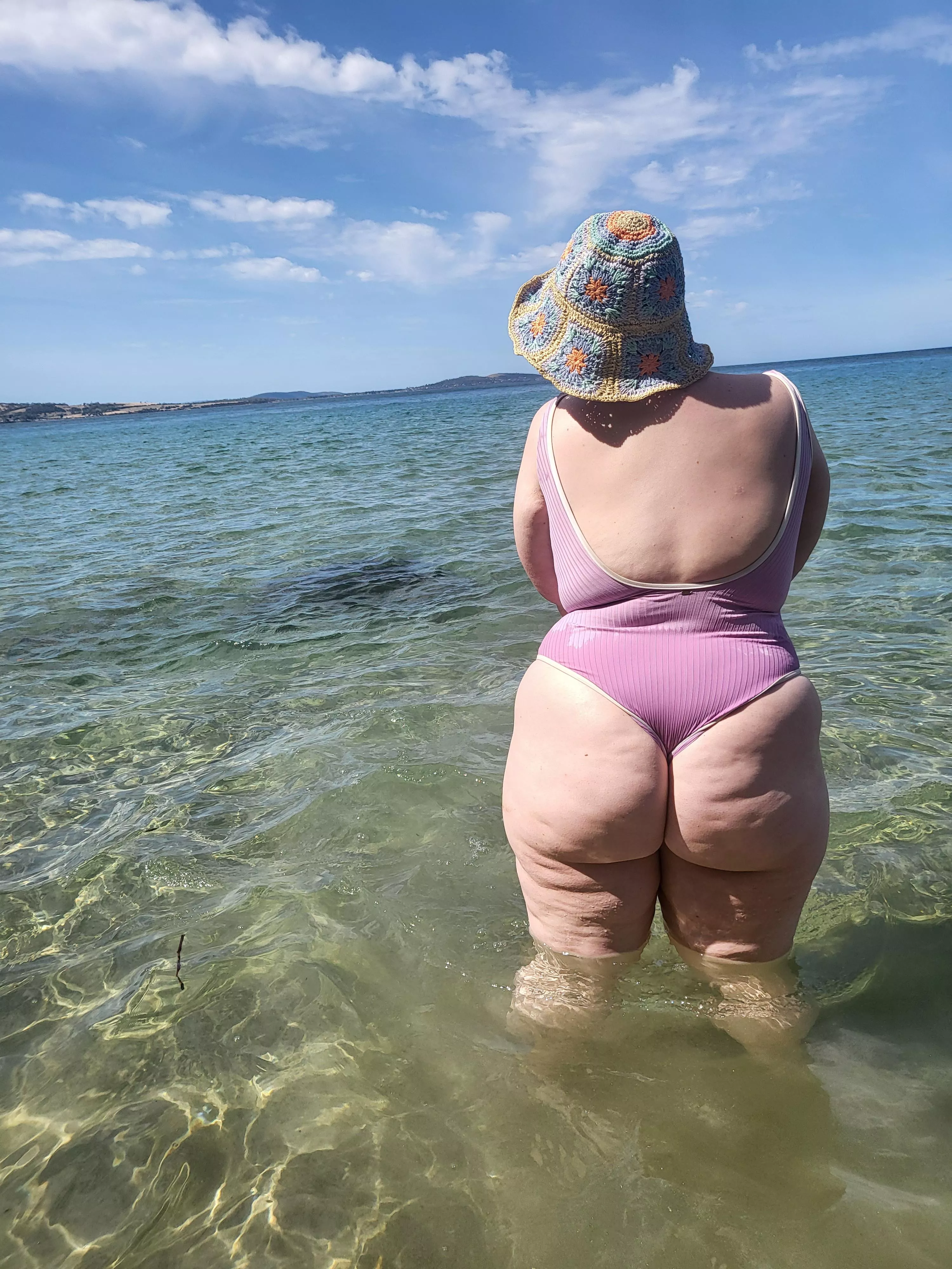 My ass needs some hand prints 😉 posted by MissBeehave420