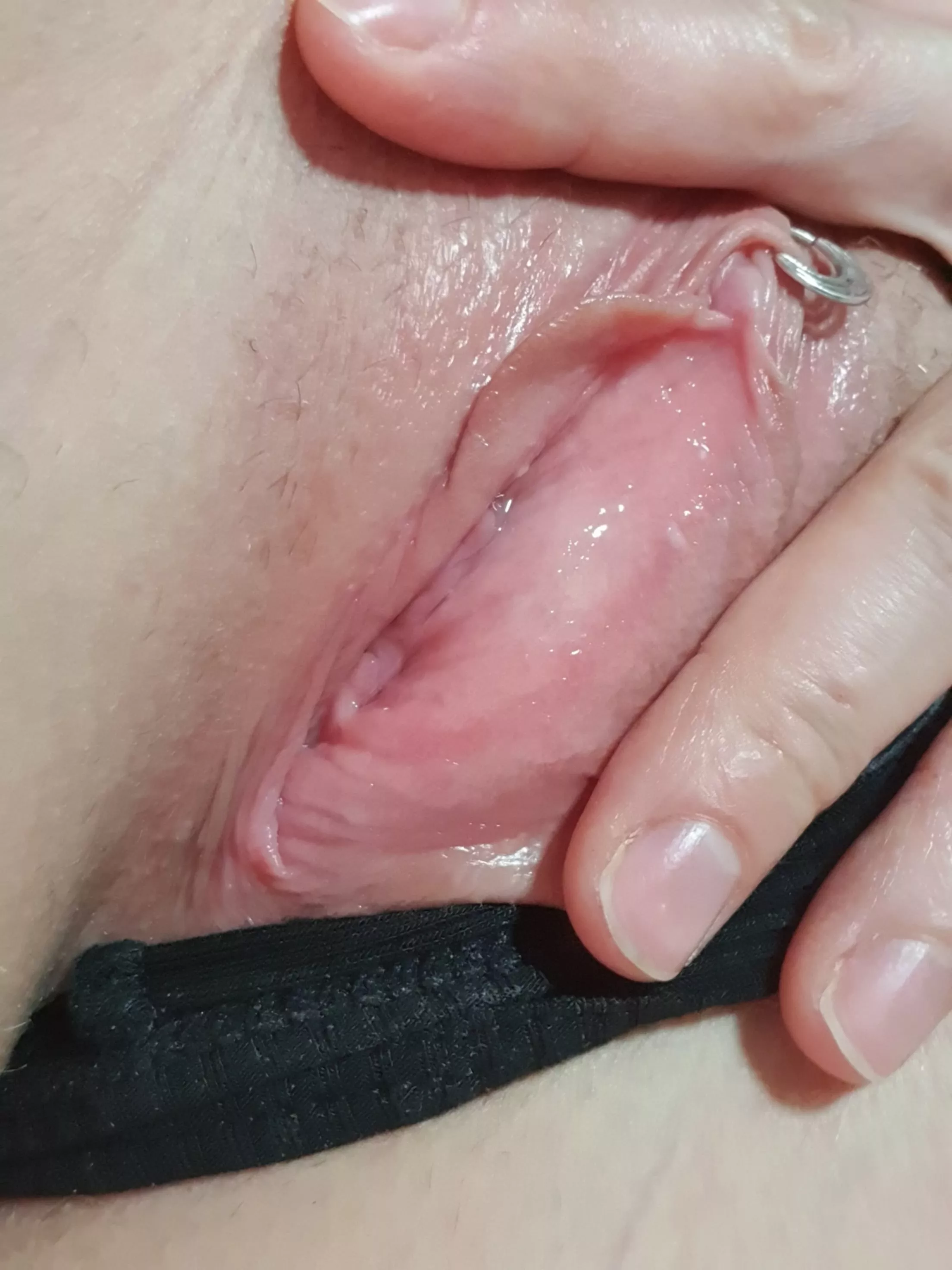 My panties are soaked🤤🥵 posted by bustyredonyx