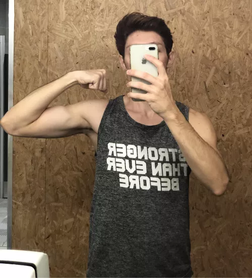 My sweaty armpits for you by Bruce_redhead