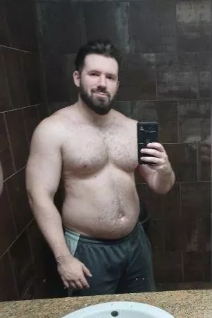 Old pic from when I dirty bulked, should i pack on the weight again? posted by Either-Technician-61