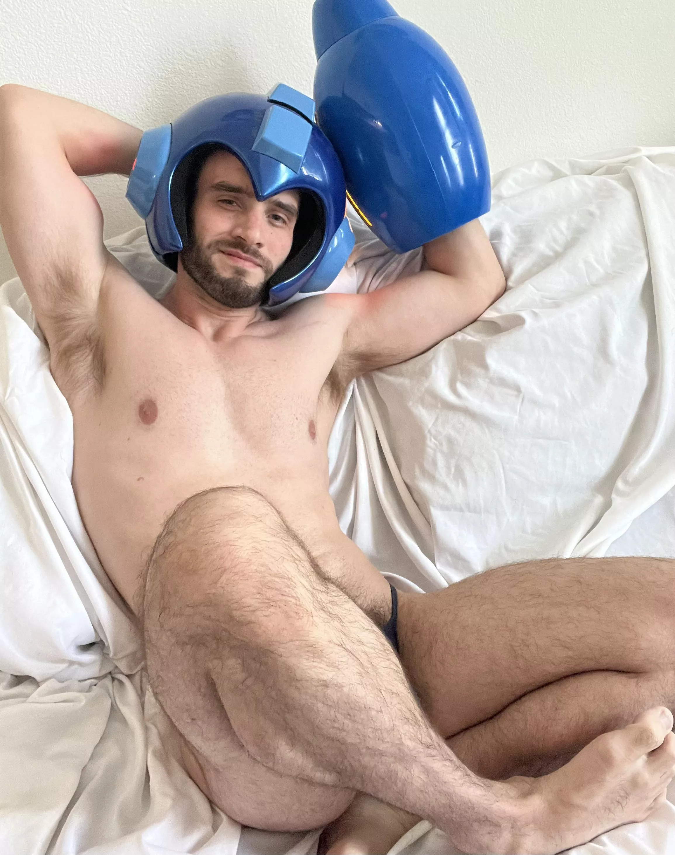 One of my favorite cosplays 😈 posted by bakutaru