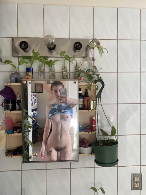 Pick me up and pound me against a wall by lilskyesss