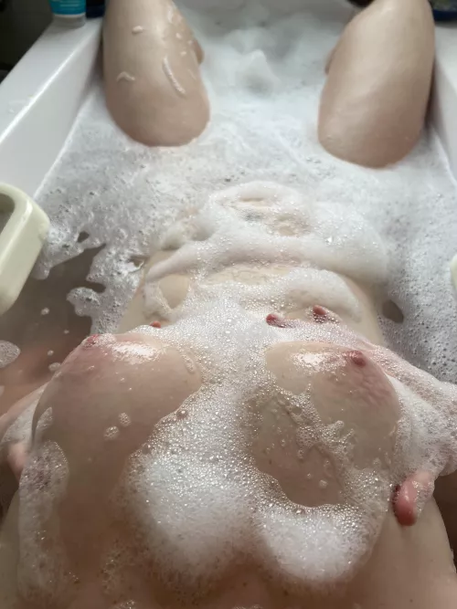 Please rate mine :) by Naomi25Noah