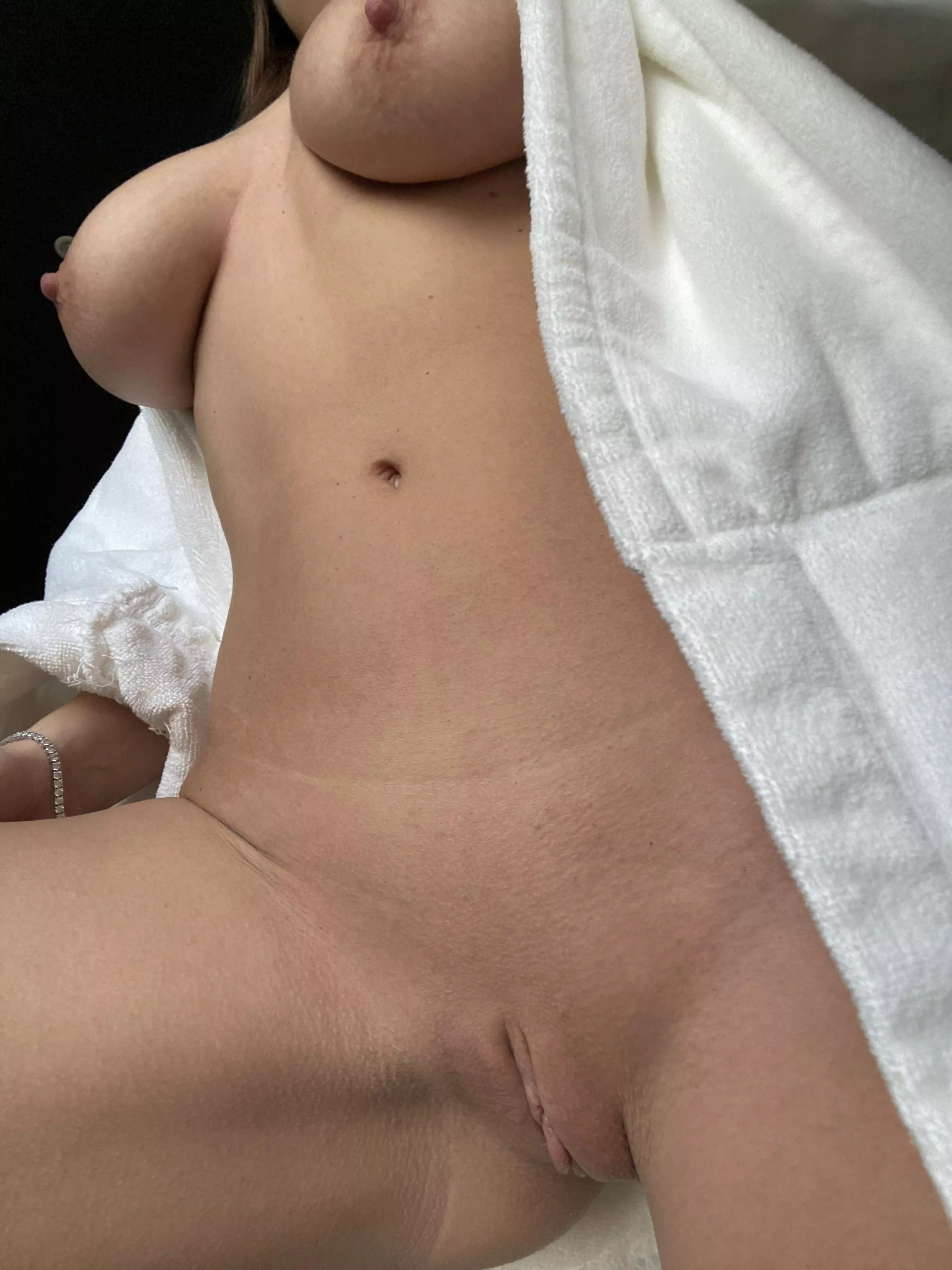 Rate it please (f) posted by EmaaHot