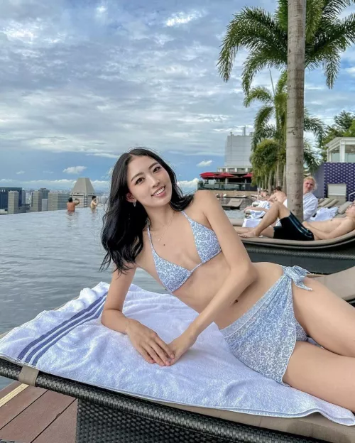 relaxing by the pool by oneshotthatting