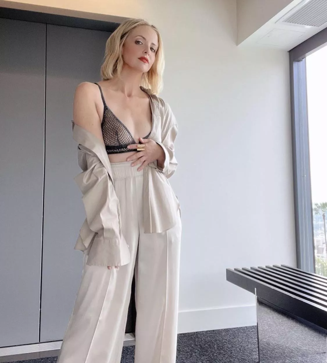 Sarah Michelle Gellar posted by Darren0317