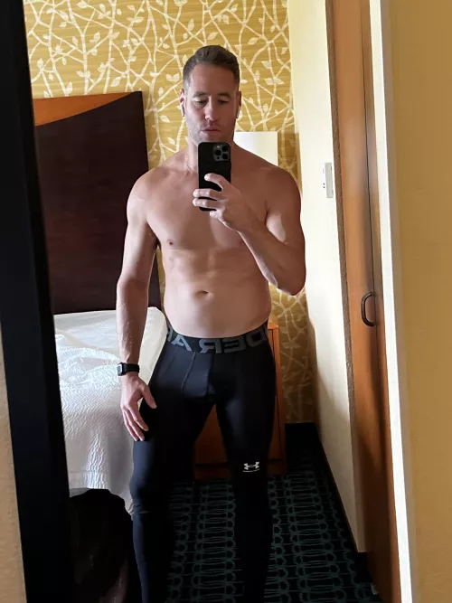 Stay hard by HandsomeBadass2023