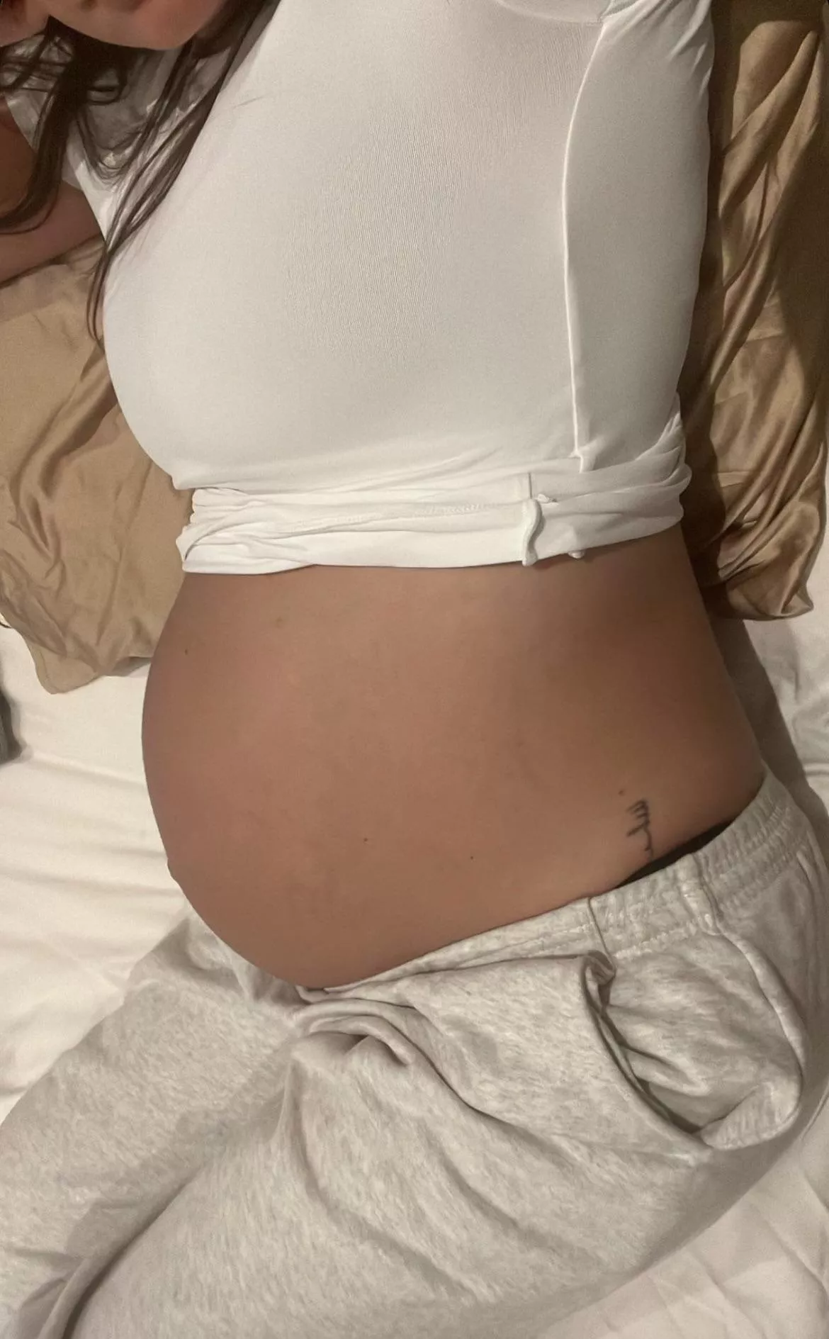 Sydney may crouch posted by Pregnant_heaven