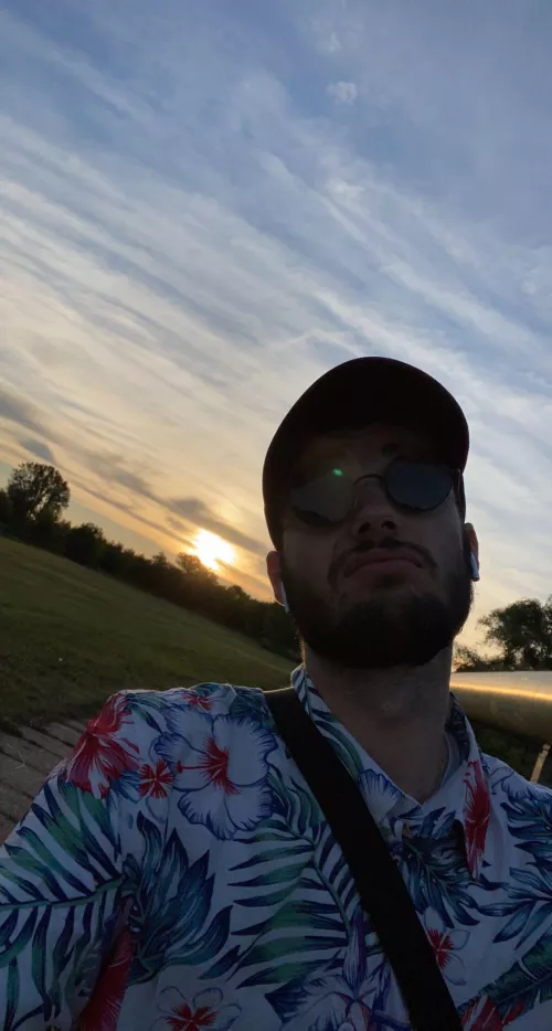 The reason why I don’t take selfies. I can’t keep a straight Face. Xd by AdditionalProcess776