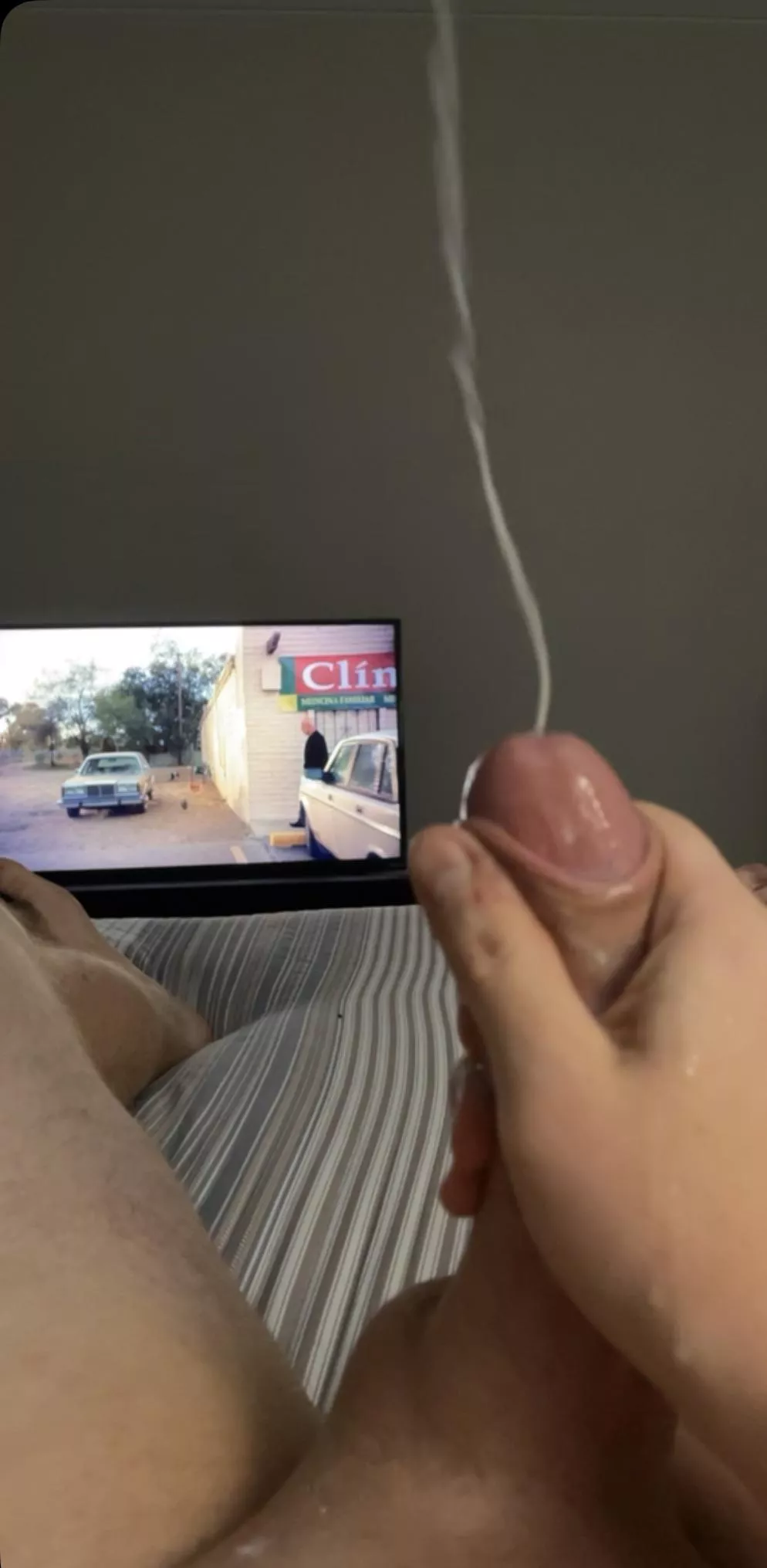 Think it can touch the ceiling 🤣🤣 posted by Real_Choice_4314