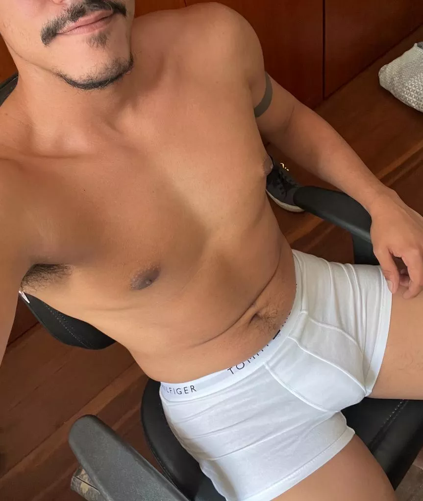 Work attire :) posted by WindowToWishes