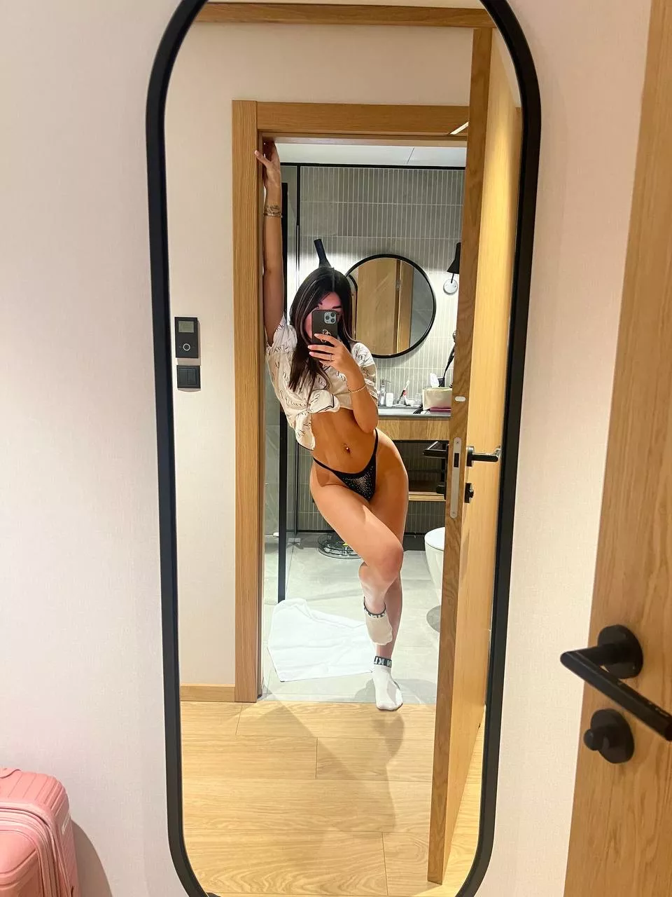 Yeah right I'm seducing you posted by surimilq