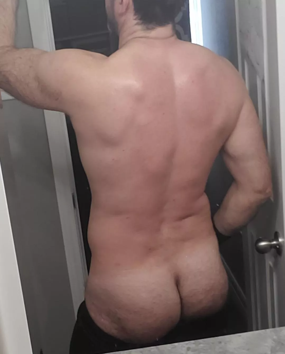 your next scratching post [42] posted by snapturb8tor