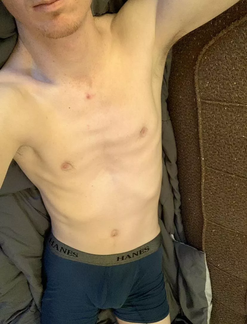 26 uncut looking to jerk live with other slim/fit guys 18-28 dex_d2022 posted by ApprehensiveShow3370
