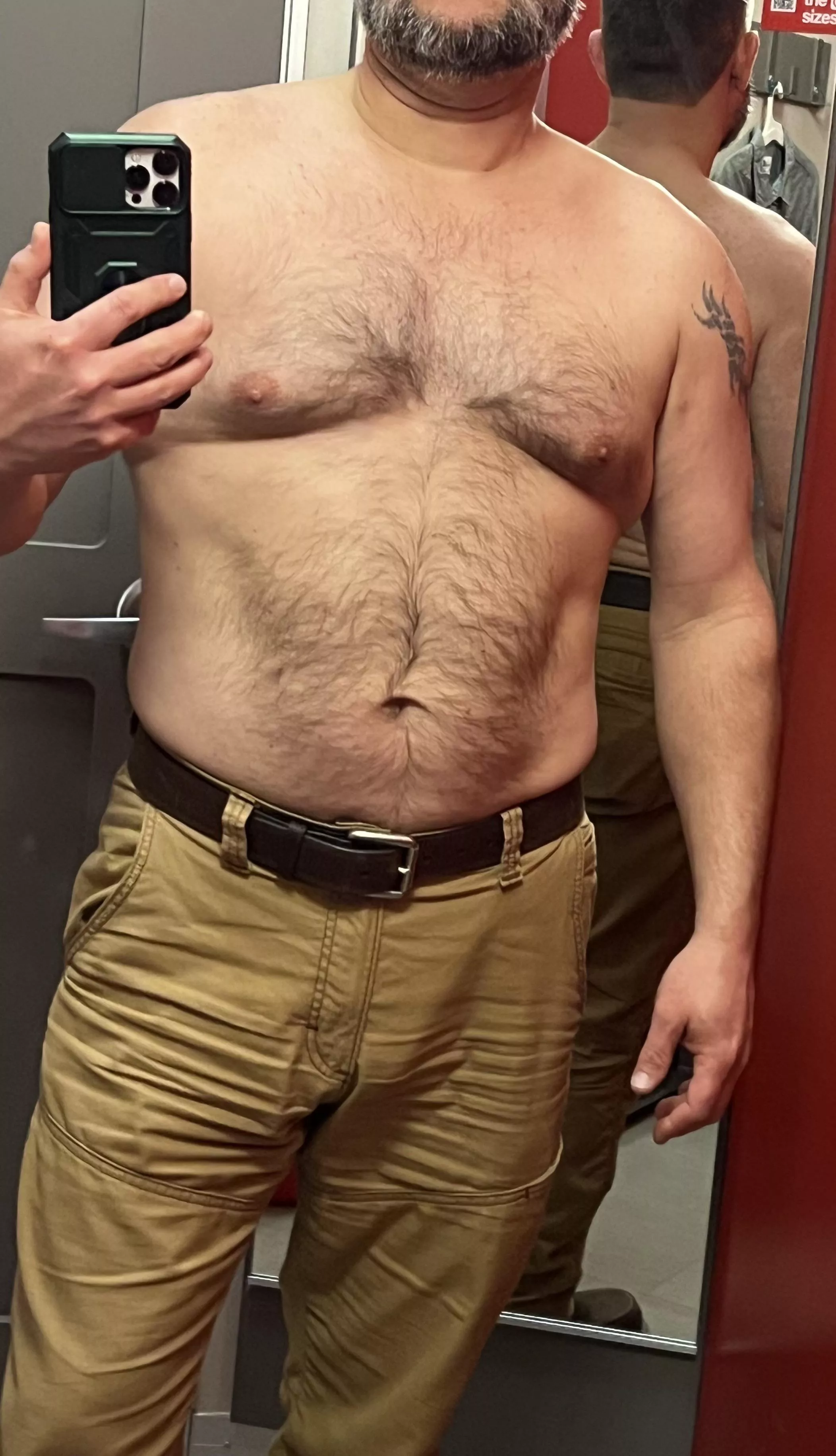 [47] GA Shopping for new shirts posted by jetskijunkyUS