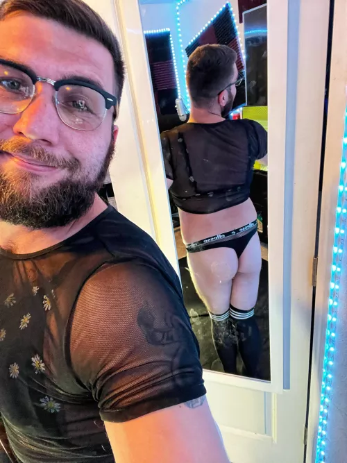 Always remember your 2 C’s: cute butts and crop tops! 💜 by Mysterious_Shock4372