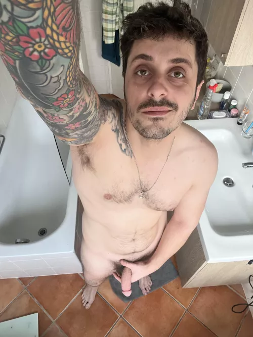 Another day, another selfie by Pherrography