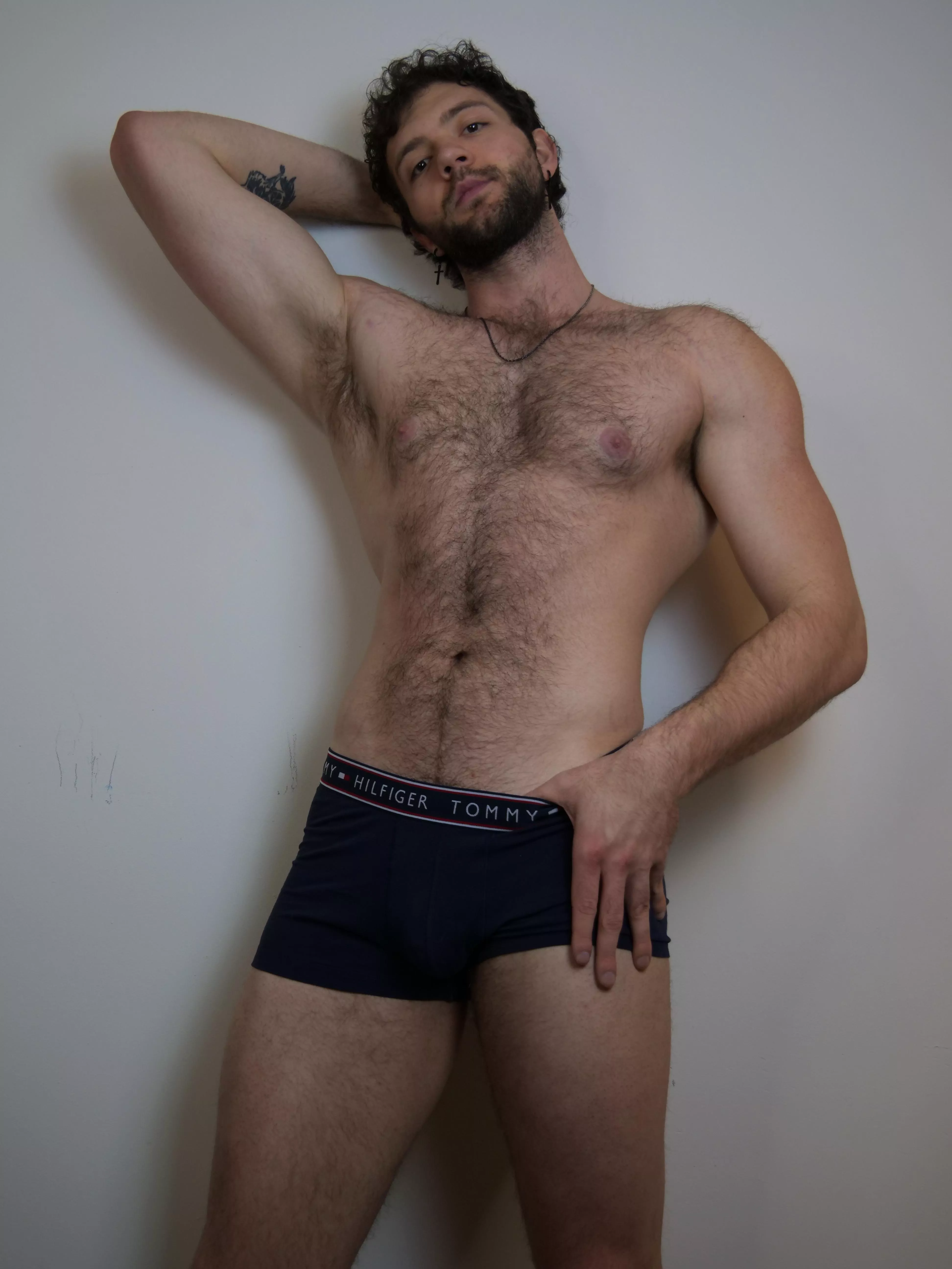 Anyone like a 6’8 otter in Tommy? posted by Sigmalaid