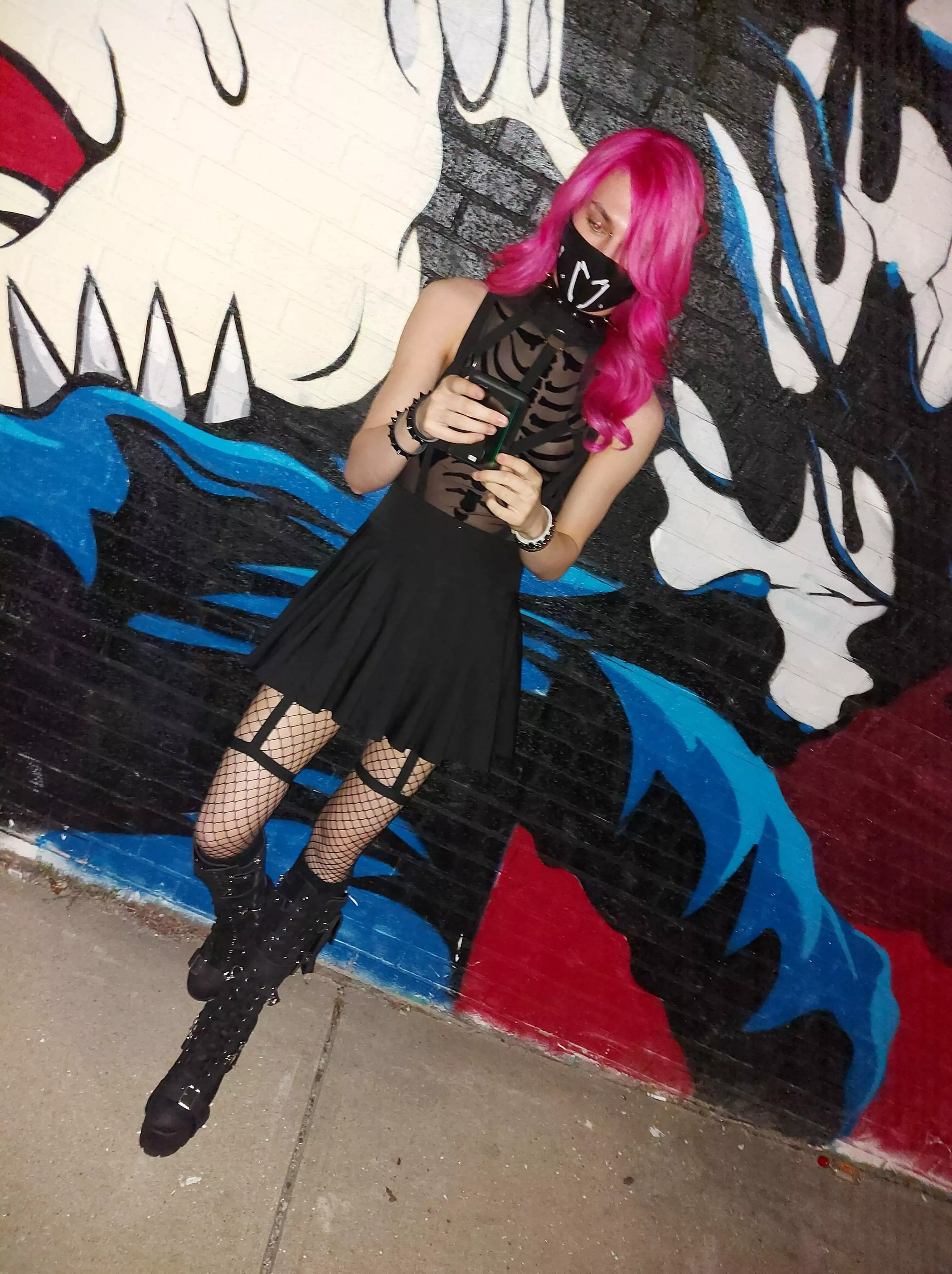 anyone like goth sissy's? posted by val3339