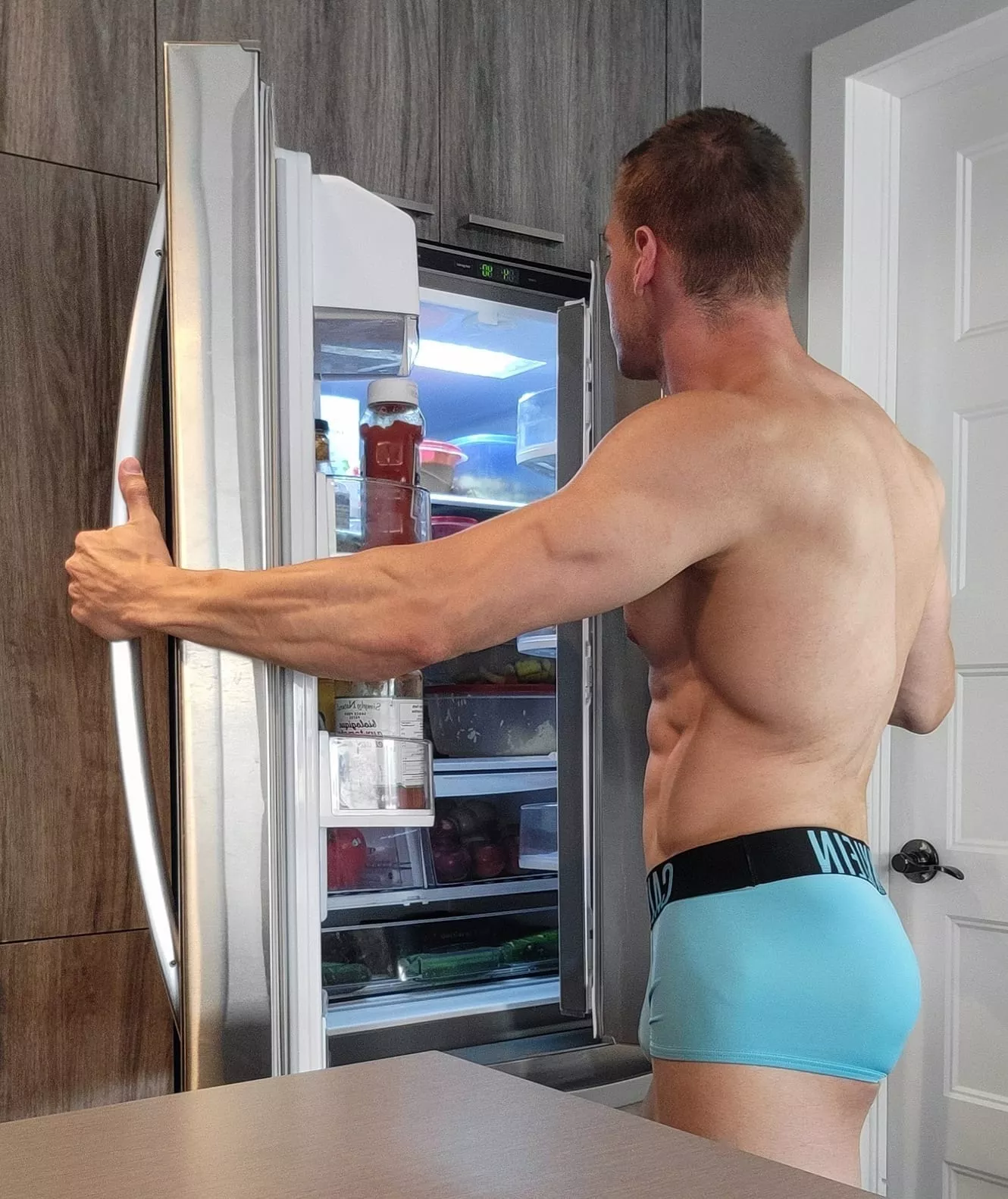 are you also looking for a big snack 😏🍑..? posted by John_fitness91