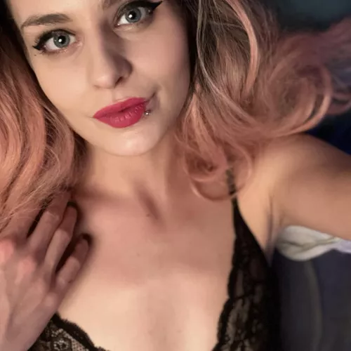 Cum and fuck me pls by LanaPeaches__