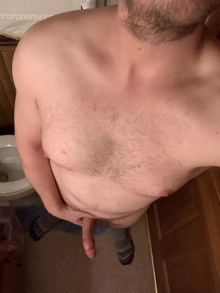 Do I belong here?? 🤔 posted by 1990TK